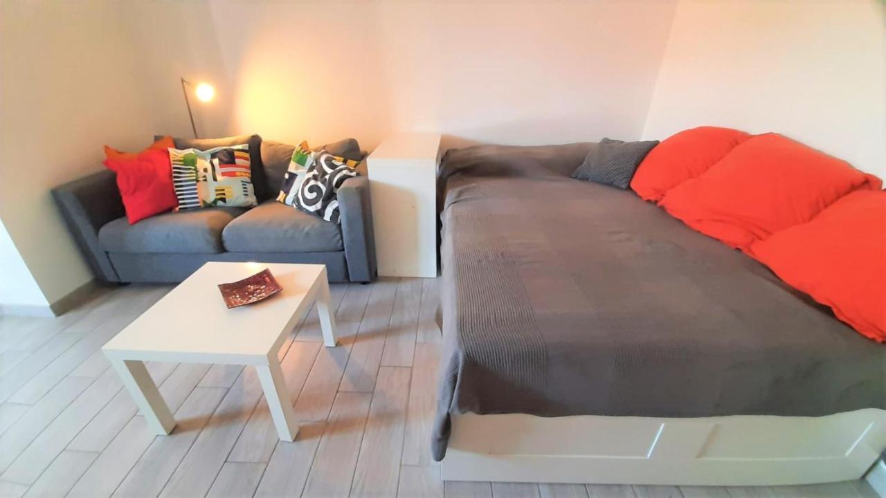 Accomodo Mim23 Monolocale Navigli Leilighet Milano Eksteriør bilde